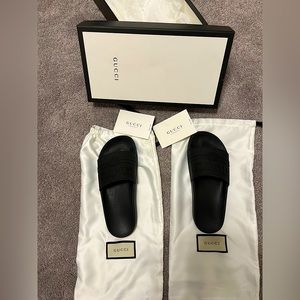 Women’s Black Gucci Slides
